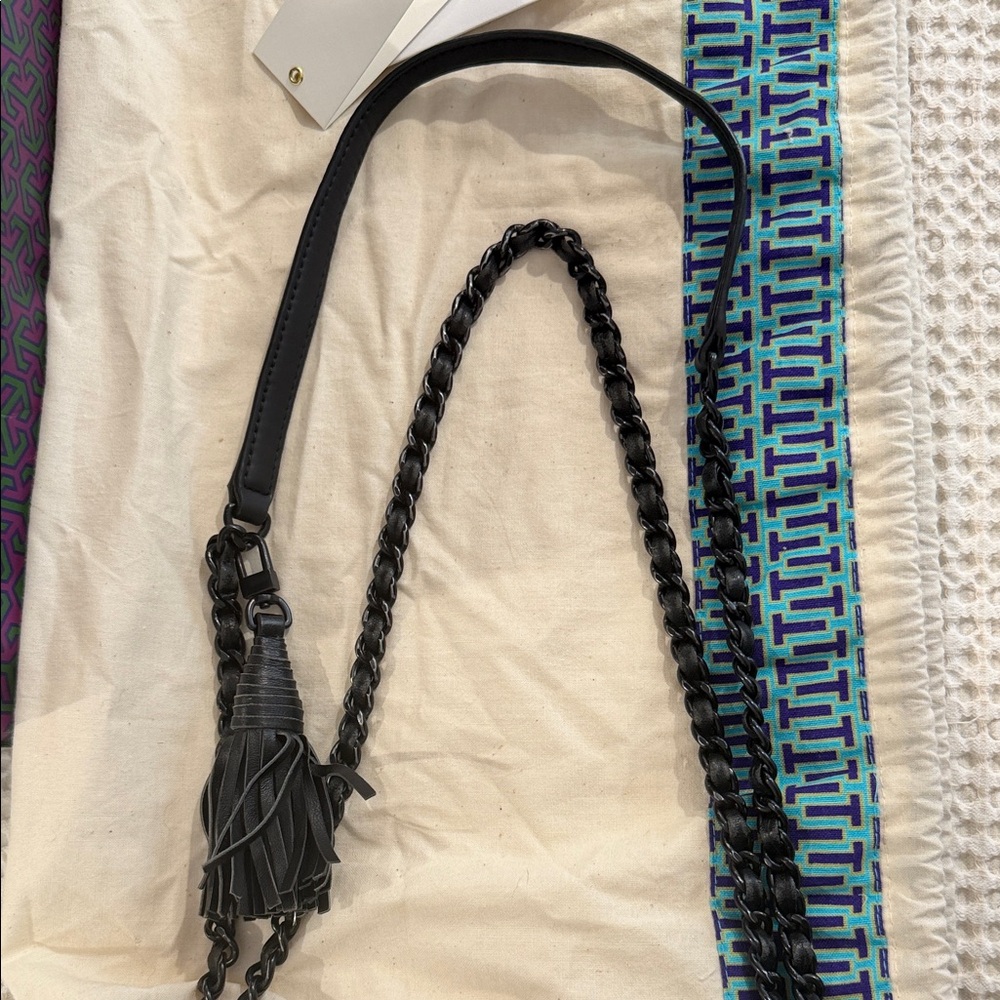 Tory Burch Black Leather Fleming Convertible Chain Crossbody Bag - Picture 3 of 10